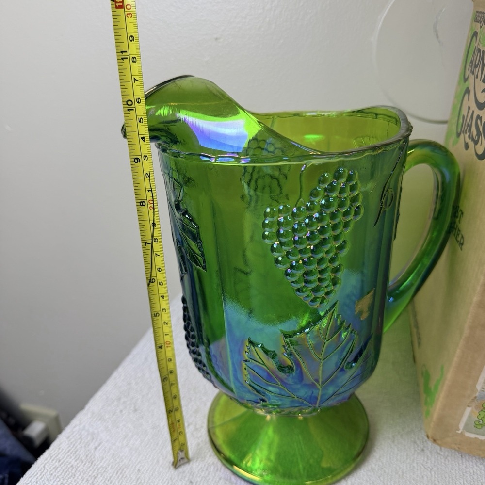 Vtg Indiana Glass Harvest Grape Carnival Glass Iridescent Green Water Pitcher - Picture 11 of 12